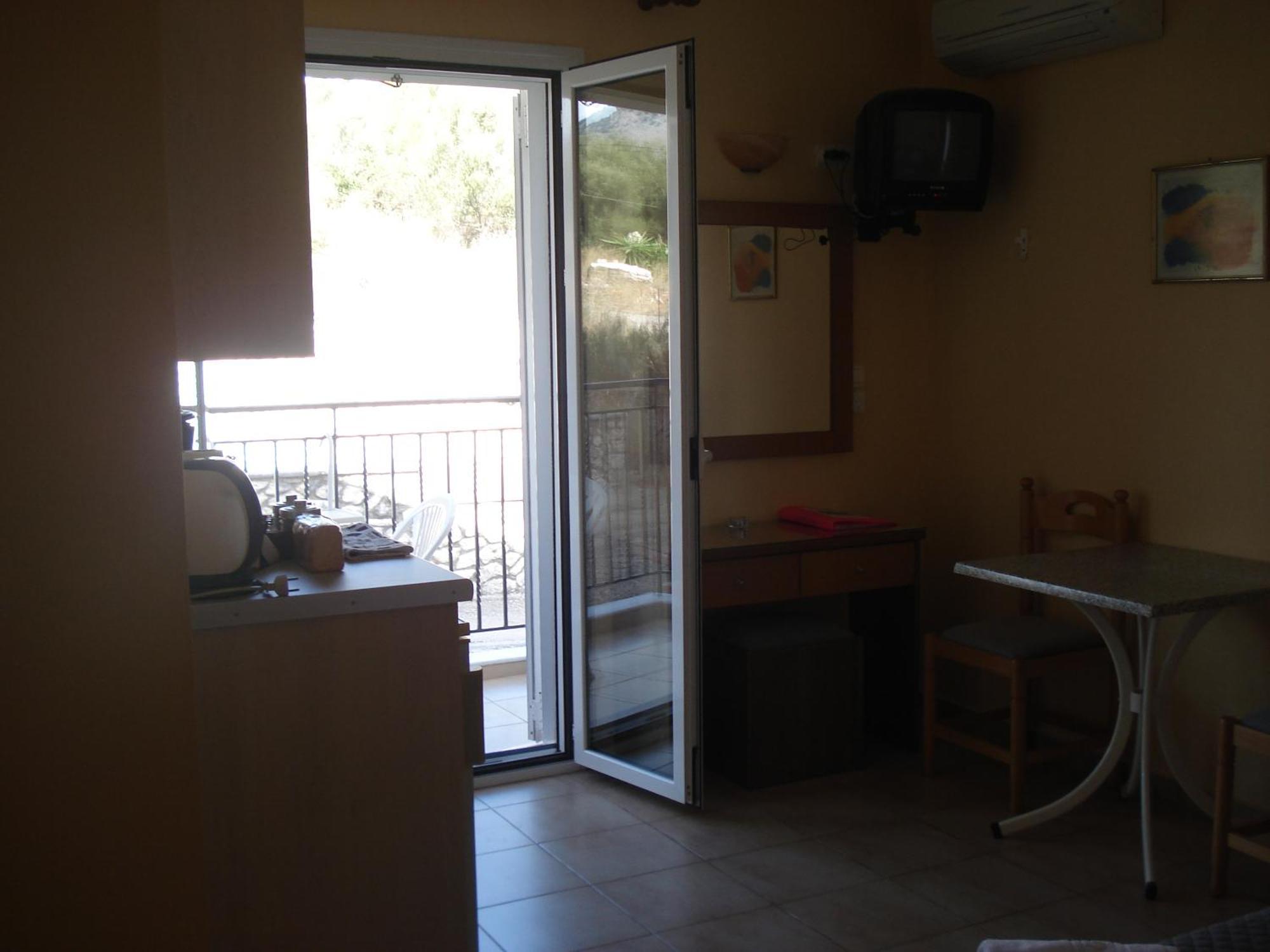 Mema'S Apartment Agia Efimia Luaran gambar