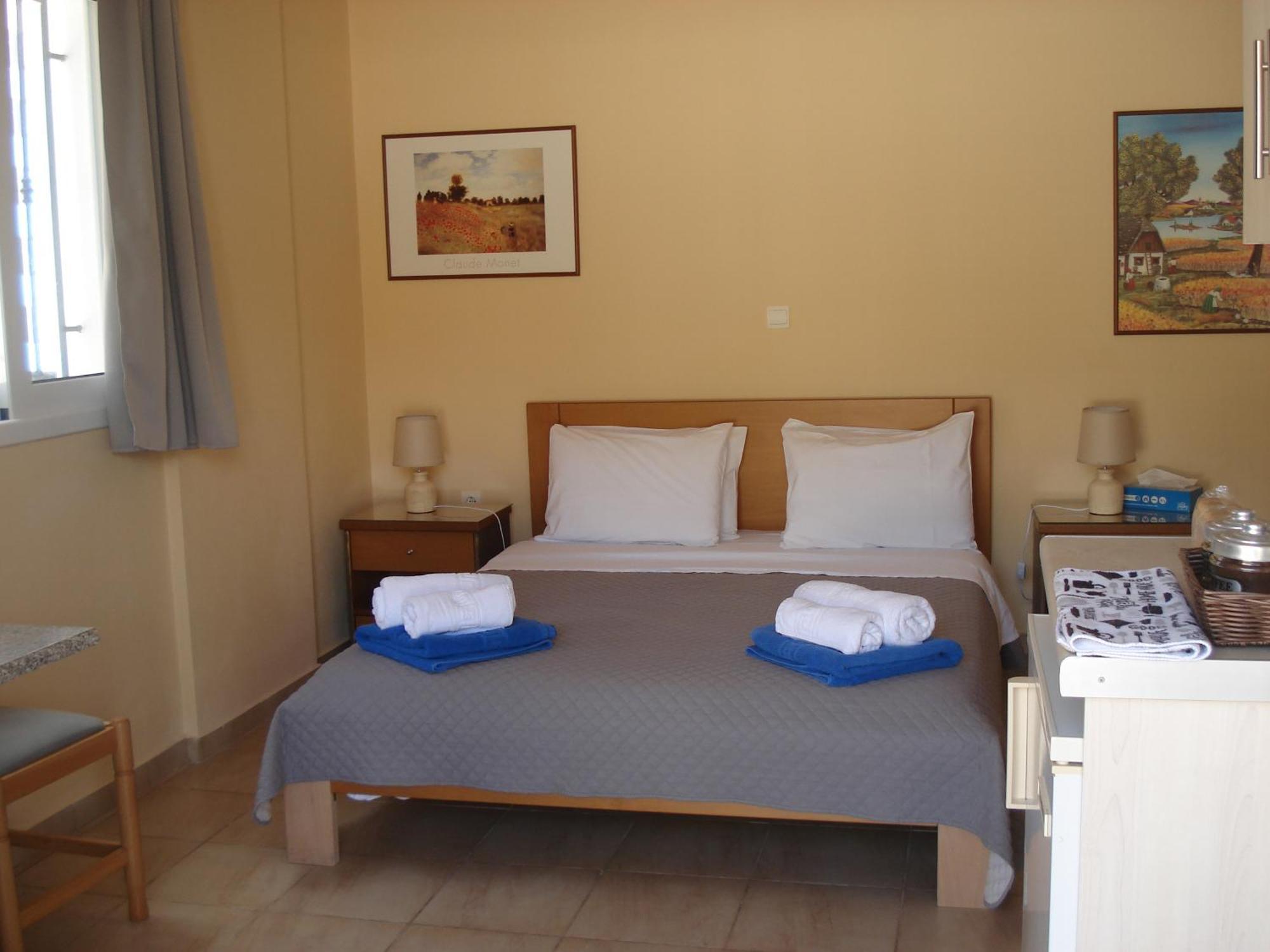 Mema'S Apartment Agia Efimia Luaran gambar