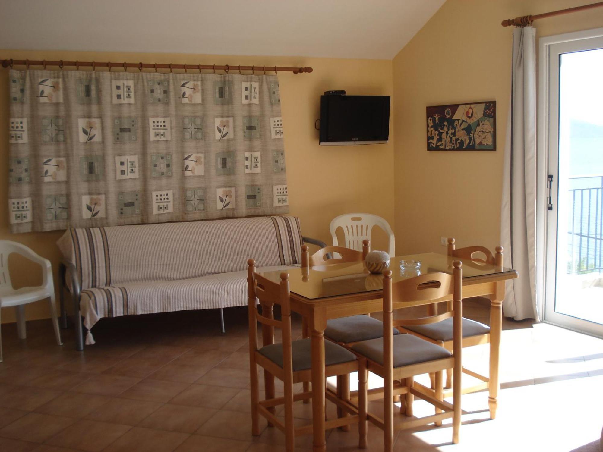 Mema'S Apartment Agia Efimia Luaran gambar