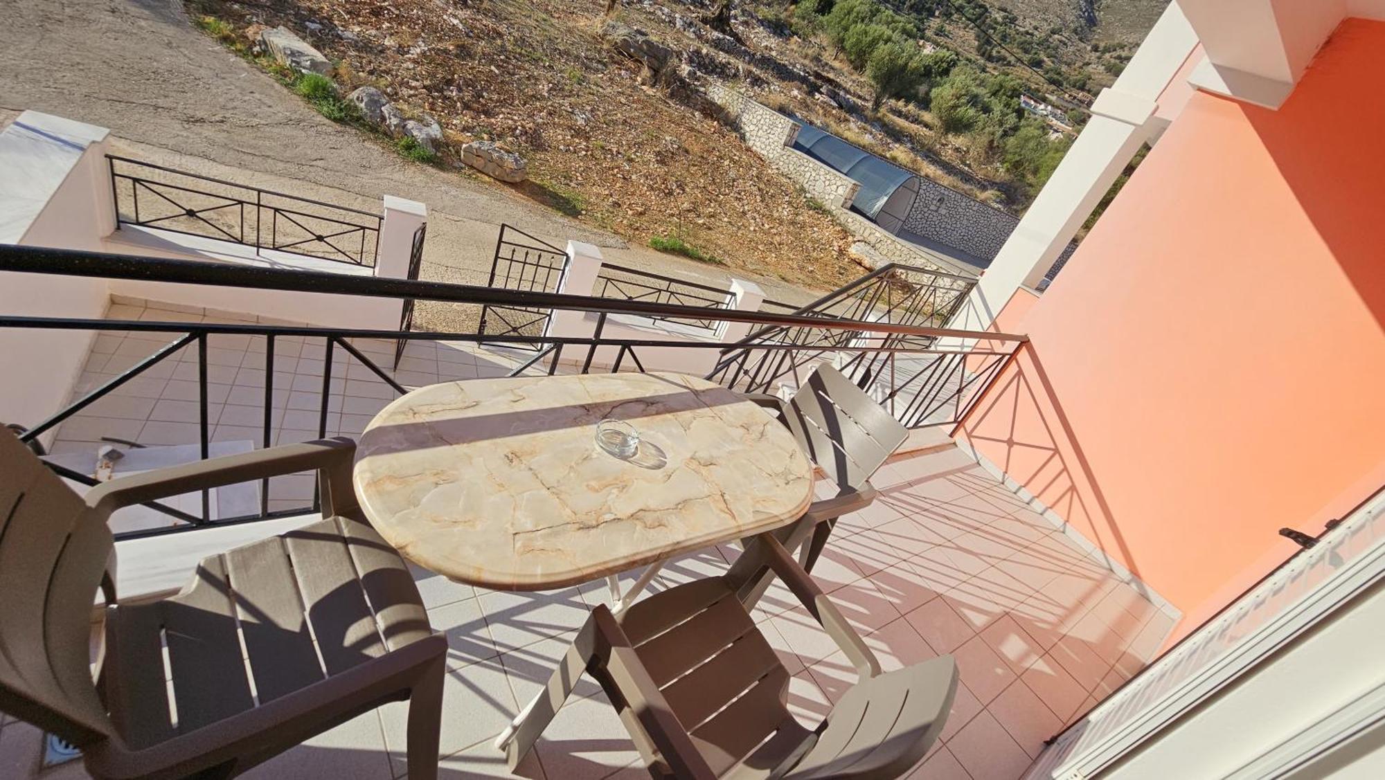 Mema'S Apartment Agia Efimia Bilik gambar